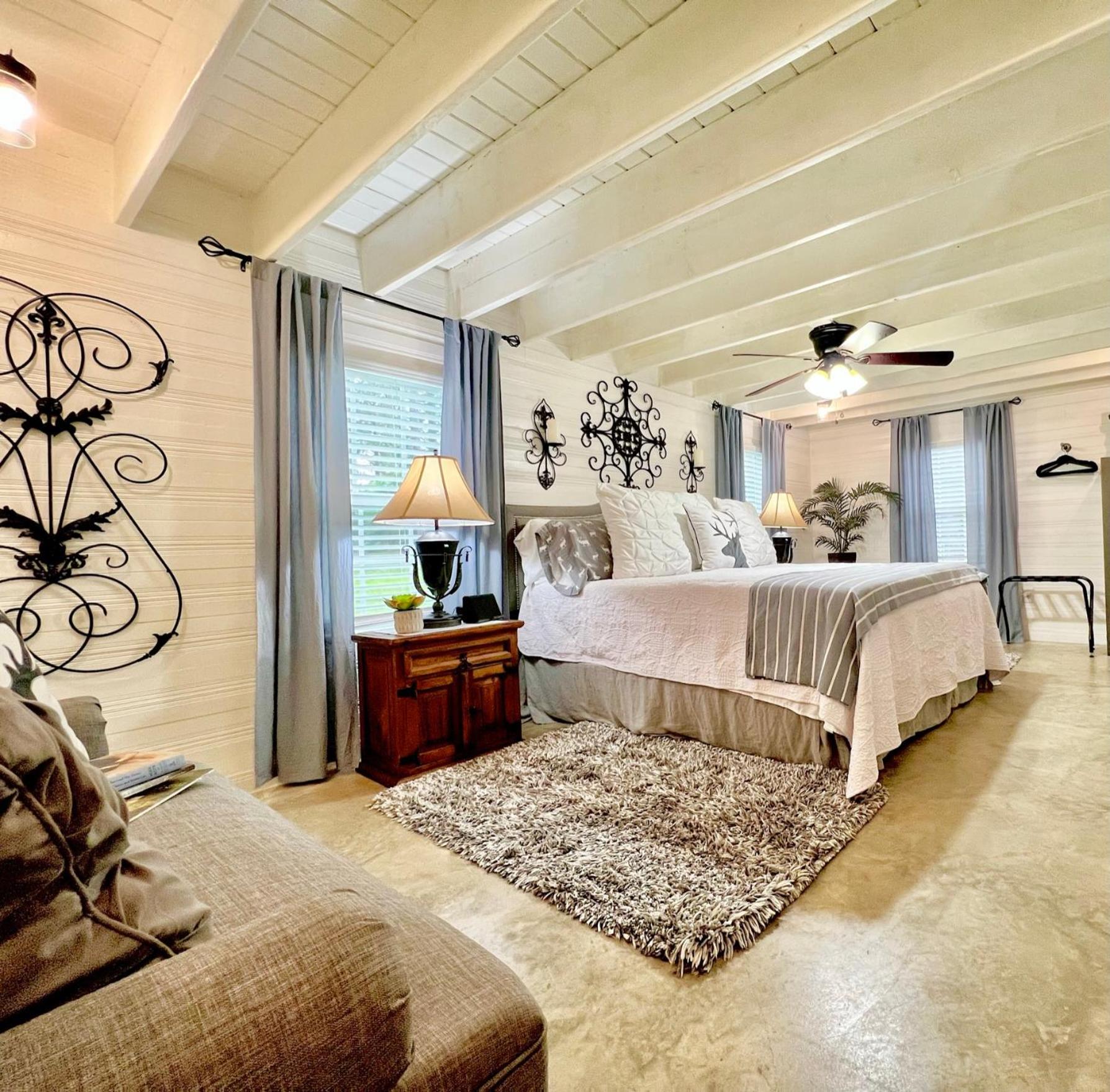 A Tranquil Retreat Loaded With Ambiance! Sleeps 10 Villa Platt Kültér fotó